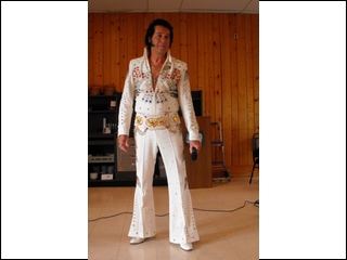 Look Who Is Here!!! Elvis! - Brad Crum, Elvis Tribute Artist, Halifax, PA